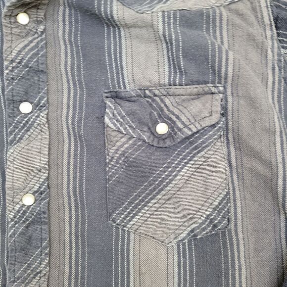 Wrangler Cropped Snap Button Shirt Womens XL 23x18 Gray - Picture 12 of 12